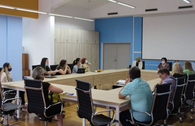 Djeca da se ne razdvajaju, kasarna u Maslinama moguće prelazno rješenje za đake OŠ „Vladimir Nazor“