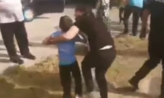 Grupa građana: Otac nije koristio djecu kao štit, zbog činjenice da je socijalno ugrožen i nema novca da plati kaznu u zatvoru