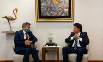 40.000 turista iz Kazahstana dolazi u Crnu Goru