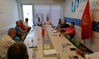 UPCG formirala Odbor taksi prevoznika, predsjednik Nuculović