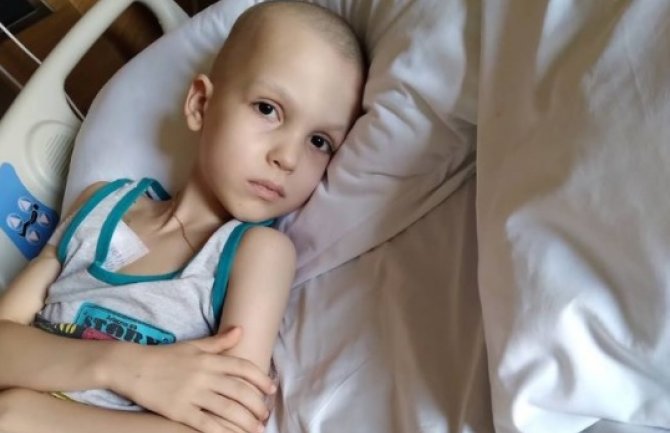 Pomozimo petogodišnjem Feđi da nastavi svoju borbu!