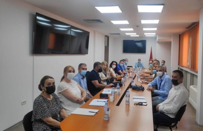 Posebna pažnja posvećena pripremi odgovora za postojeću požarnu sezonu