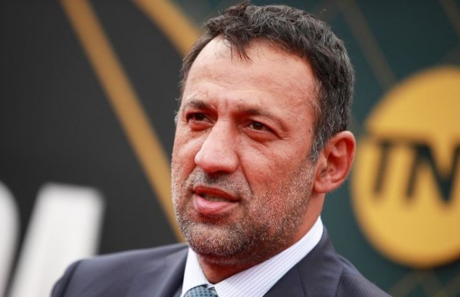 Prvi Ljetnji košarkaški kamp za djecu: Vlade Divac postaje sportski ambasador naselja Luštica Bay
