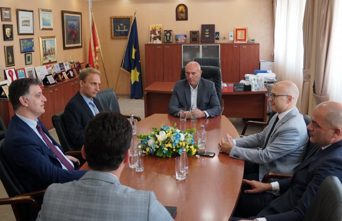 Dogovoreni novi projekti Novog Sada sa Budvom i Tivtom: Podizanje bratskih odnosa na veći nivo