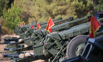 Počasna artiljerijska paljba na brdu Gorica povodom Dana državnosti