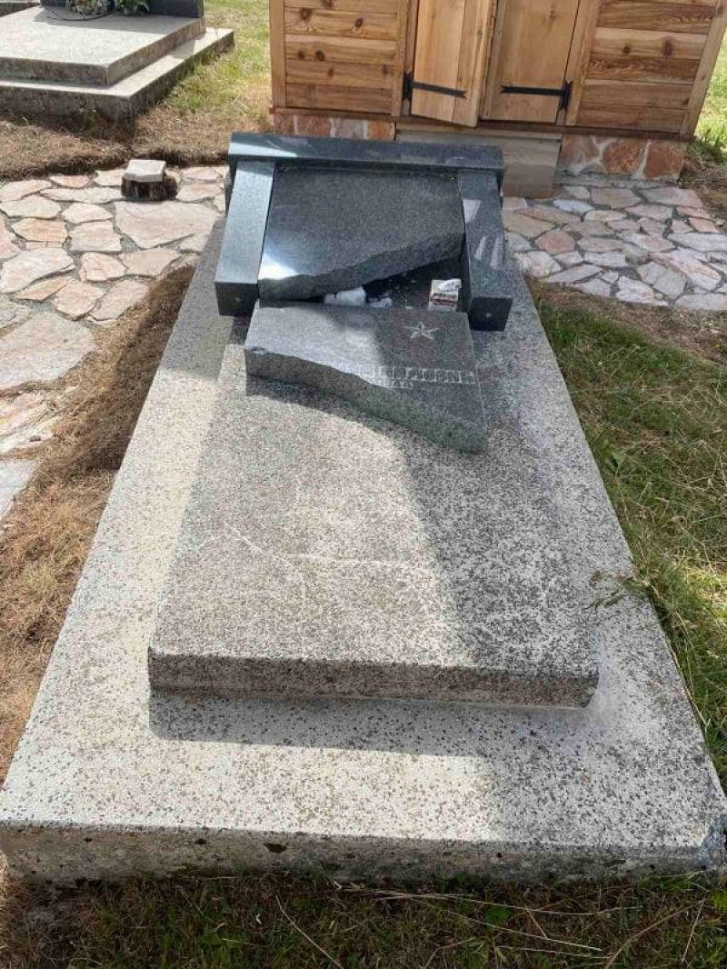 21798427031826921000030189966310351883811n