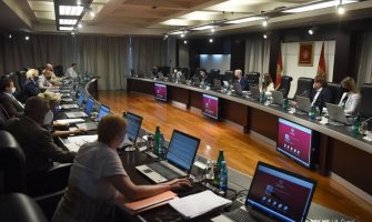 Odmor i za članove Vlade, od 2. do 23. avgusta