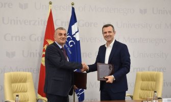 Božović i Bojanić potpisali memorandum o saradnji Univerziteta Crne Gore i Ministarstva kapitalnih investicija danas