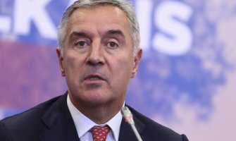 Đukanović: Vlada nastavlja da bruka državu, urgentno potrebna nova, CG nije neprijatelj Rusije