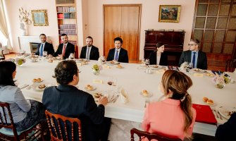 Abazović na radnom ručku sa albanskim ministrima