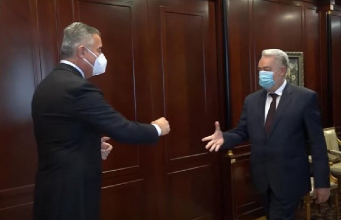 Danas sastanak Đukanovića i Krivokapića