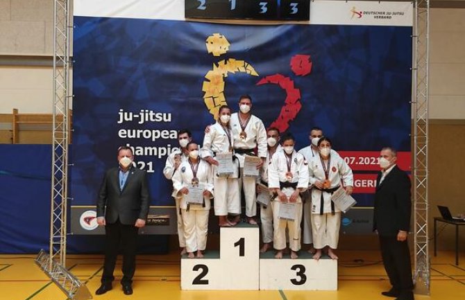 Zlatna i bronzana medalja za džiu-džicu reprezentaciju CG na Evropskom prvenstvu