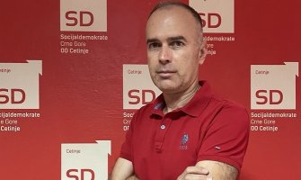 Mijanović: Bratić urušila najčasniju profesiju u Crnoj Gori 