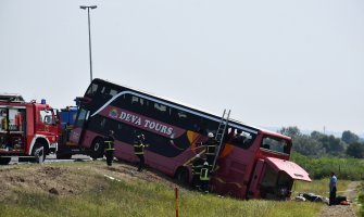 Vozač uhapšen, na trenutak zaspao, problemi sa identifikacijom putnika iz kosovskog autobusa