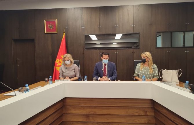 Ministarstvo ekonomskog razvoja: Za pola godine od turizma koliko u čitavoj 2020. godini