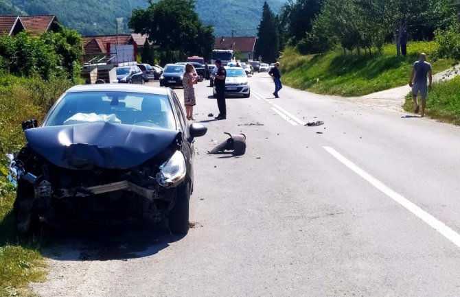 Udes u Zatonu,teško povrijeđena sedmogodišnja djevojčica, četvoro lakše