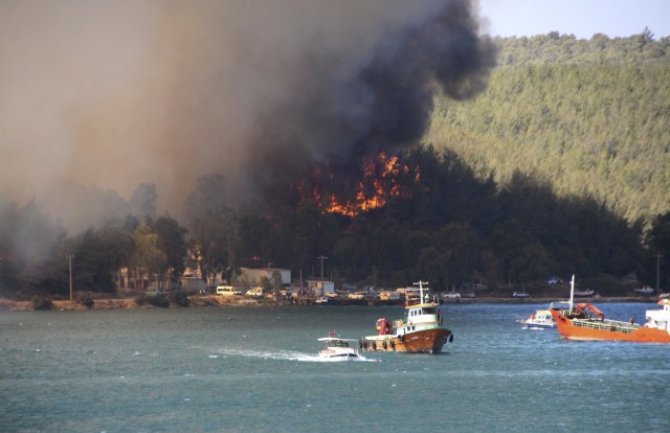 Turska: Šest osoba poginulo u šumskim požarima 