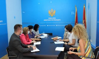 Nadaju se da će djeca u škole moći da krenu redovno 