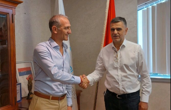 Moguće uspostavljane avio linije između Crne Gore i Toskane