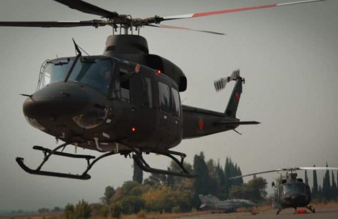 Crnogorski vojnici pomažu Makedoncima u borbi protiv požara(FOTO)