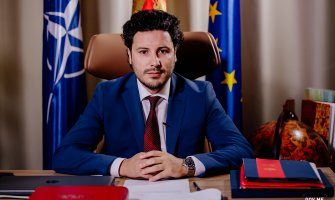 Abazović: Nikakve tuđe vojske nema i neće je ni biti u Crnoj Gori, ne nasijedajte na propagandu