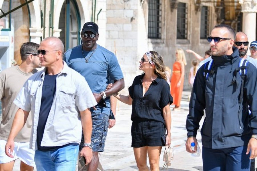 21398791461290c5142f4d497363644v4big