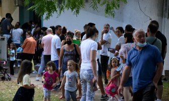 Gužve ispred upravne zgrade JPU 