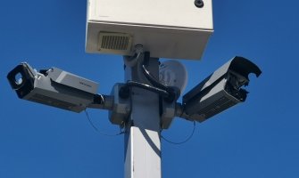 Polomljene nadzorne kamere u Belvederskoj ulici