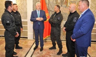 Krivokapić pripadnicima bezbjednosnog sektora: Osvjetlali ste obraz CG