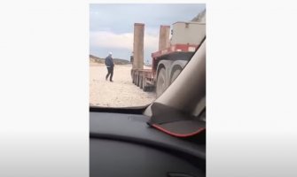 Zeković: Pritiskaju policajce da priznaju ko je Ljubiši poslao snimak učešća mehanizacije Carevića na Cetinju