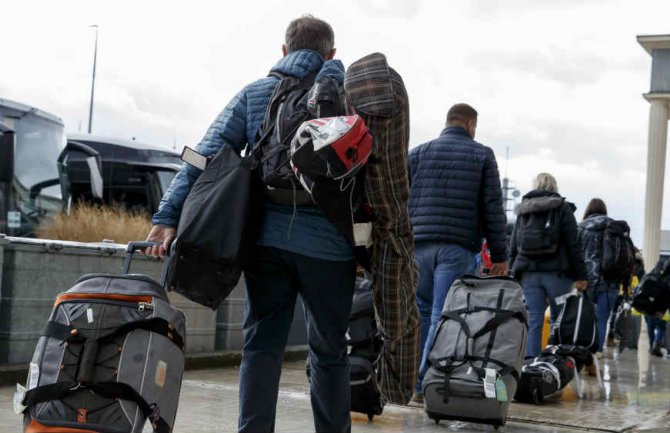 Od danas u Crnu Goru samo uz uslove uz kovid potvrde