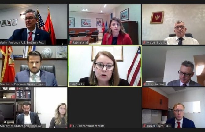 Građani Crne Gore zaslužuju i trebaju vladu koja im je digitalno dostupna