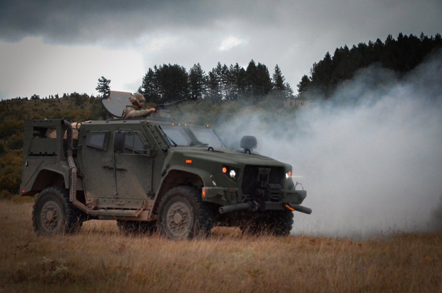 515066855406e46e90c8dh