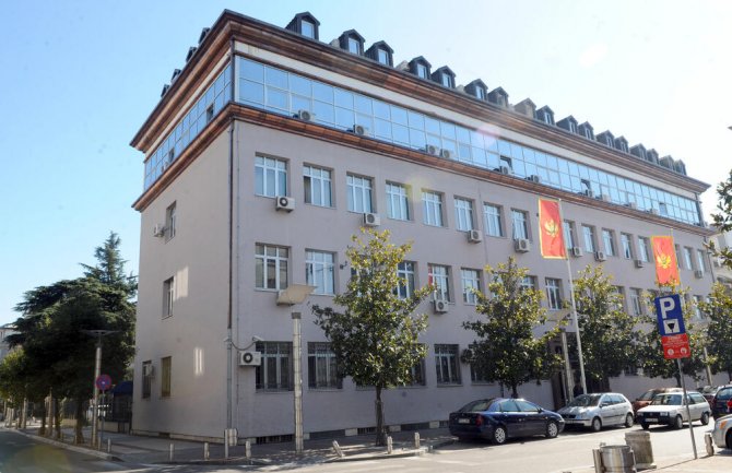 Suđenje bivšoj upravnici Atlas banke odloženo zbog nedolaska vještaka