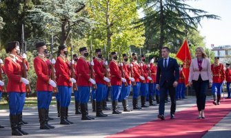 Bečić: Jaka vojska, jaka Crna Gora