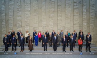 CG će nastaviti da doprinosi savezničkim naporima na jačanju kolektivne odbrane, 