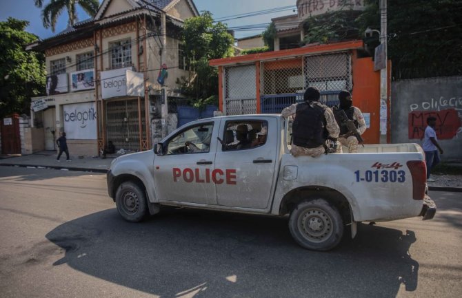 Vođa otmičara na Haitiju: Ubiću svih 17 talaca