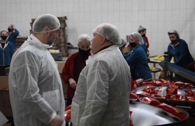 Fabrika čipsa i smokija zapošljavaće 200 ljudi, počinje s radom u februaru u Tuzima