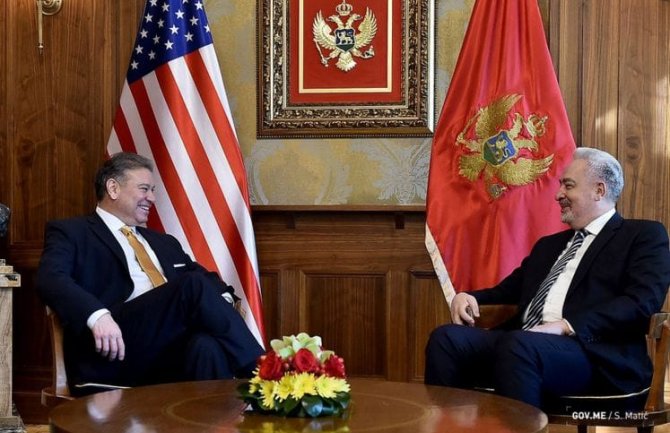 Krivokapić – Eskobar: Borba protiv korupcije mora biti imperativ