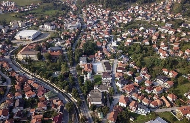 Poruka koja je dirnula region: Ja sam Rahima i tražim Srbina koji nas je spasio 1992. godine