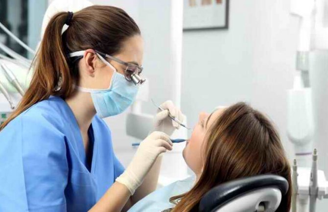 Stomatološkinja Almina Murić pokrenula besplatno liječenje zuba za samohrane majke i socijalno ugrožene