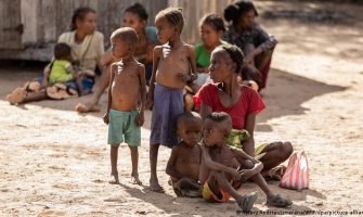 Stotine miliona ljudi zavisi od humanitarne pomoći