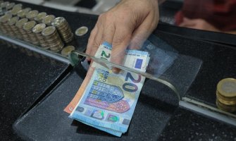 Danas počinje isplata penzija i jednokratnih pomoći