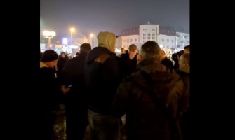 Protest u Pljevljima i Beranama zbog predloga o manjinskoj vladi(VIDEO)