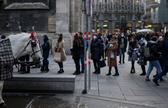 Austrija: Usvojen zakon o obaveznoj vakcinaciji, ko odbije kazne do 3.600 eura