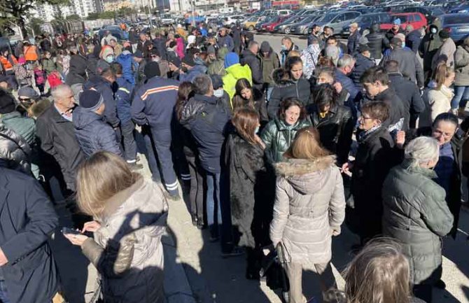 U Baru protest podrške špediteru Đoku Drobnjaku, traže ukidanje pritvora