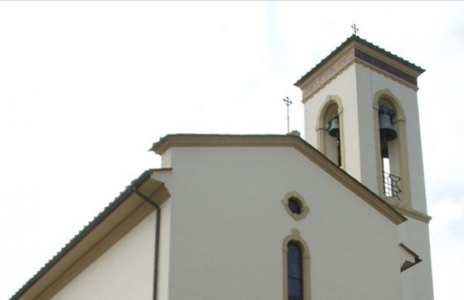 Firenca: Sveštenik zvonio 200 puta na dan, kažnjen sa 2.000 eura