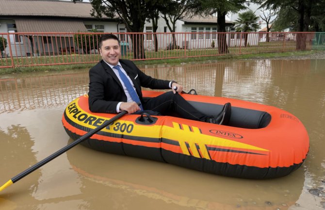 Kovačević: Dajkoviću BIA daje 15.000 eura mjesečno za partiju