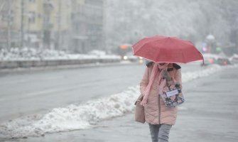 Oblačno, na sjeveru snijeg