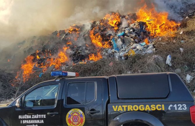 Gori deponija Mislov do, situacija katastrofalna, otpad odlagati negdje drugo